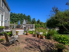 Undisclosed Address #24124183, Shelton CT 06484