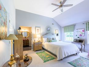 Undisclosed Address #24124183, Shelton CT 06484