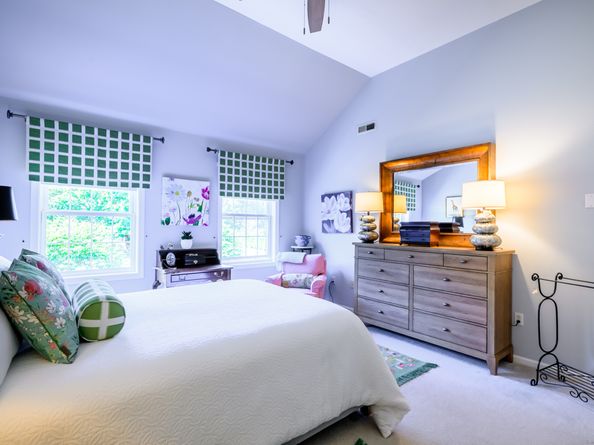 Undisclosed Address #24124183, Shelton CT 06484