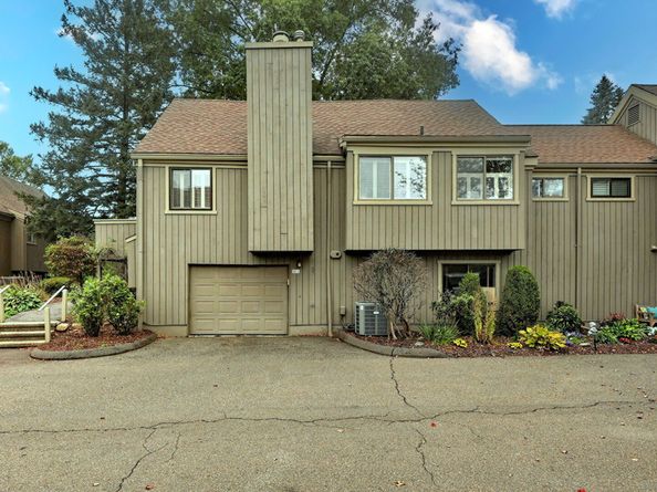 195 Bayfield Lane A, Stratford CT 06614