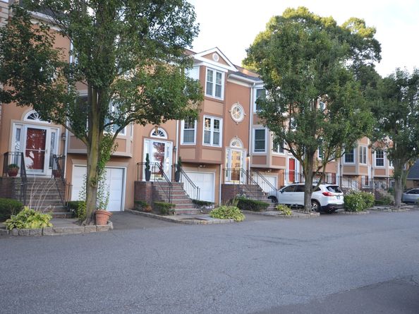 2675 Park Avenue 22, Bridgeport CT 06604