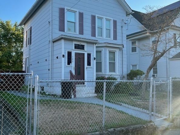 180 Holly Street, Bridgeport CT 06607