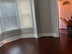 180 Holly Street, Bridgeport CT 06607