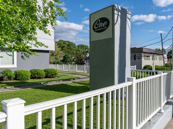 1 Strawberry Hill Avenue APT 14C, Stamford CT 06902