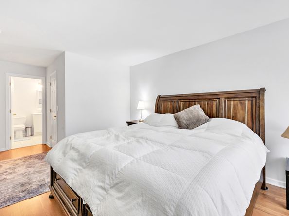 11211 Arganese Place 11211, Trumbull CT 06611