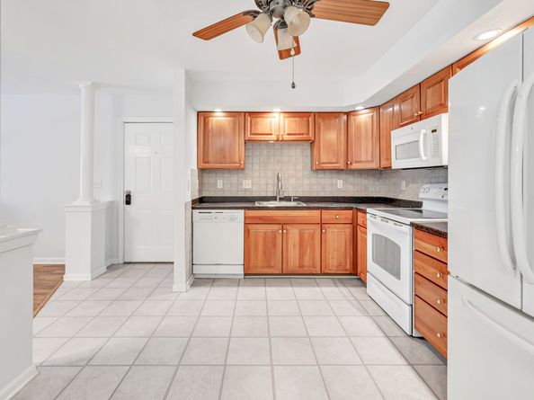 11211 Arganese Place 11211, Trumbull CT 06611