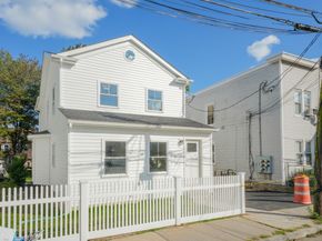21 Stephen Street, Stamford CT 06902