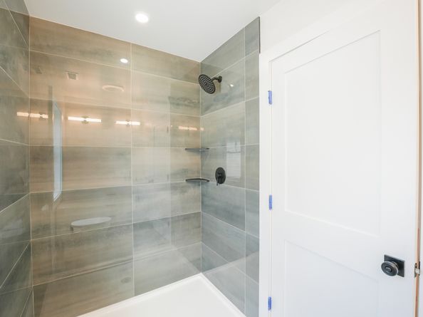 21 Stephen Street, Stamford CT 06902