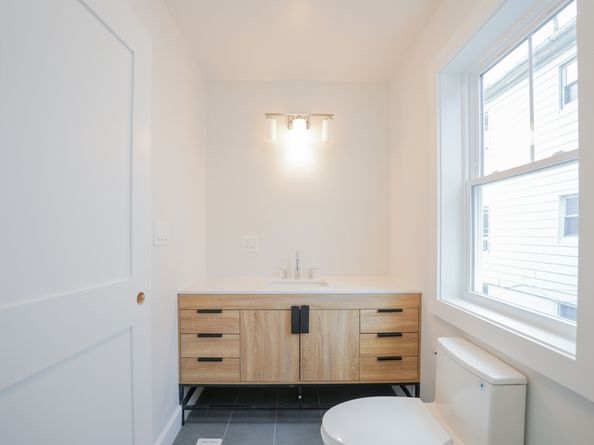 21 Stephen Street, Stamford CT 06902