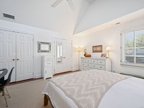 39 Hale Lane 39, Darien CT 06820