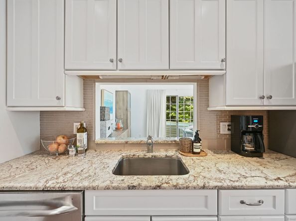39 Hale Lane 39, Darien CT 06820