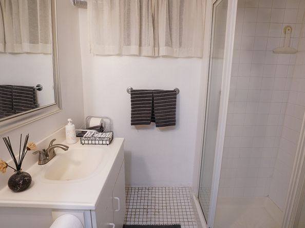 16627 25th Avenue, Flushing NY 11357