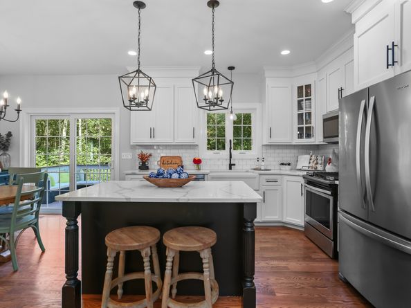 65 Pearmain Road, Shelton CT 06484