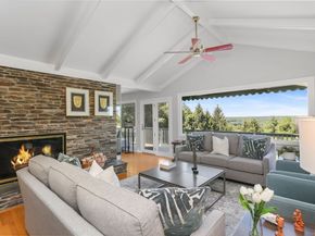 132 Merrimac Drive, Trumbull CT 06611