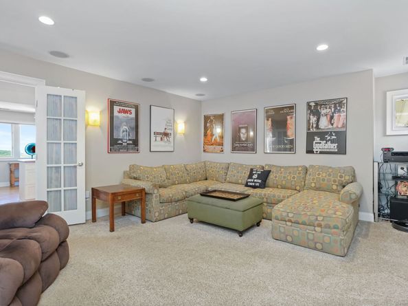 132 Merrimac Drive, Trumbull CT 06611