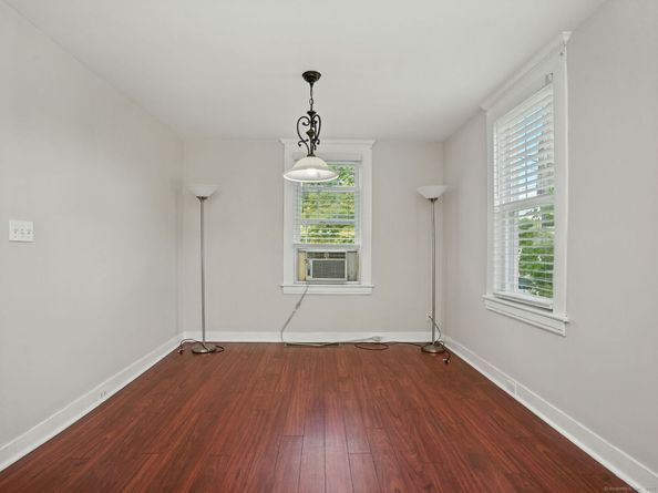 5167 Main Street, Trumbull CT 06611