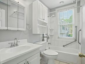 5167 Main Street, Trumbull CT 06611