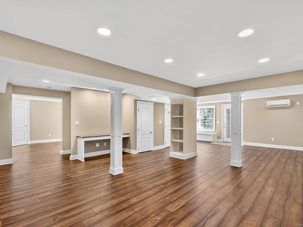 57 Castle Hill Road, Newtown CT 06470