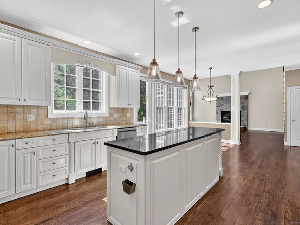 57 Castle Hill Road, Newtown CT 06470
