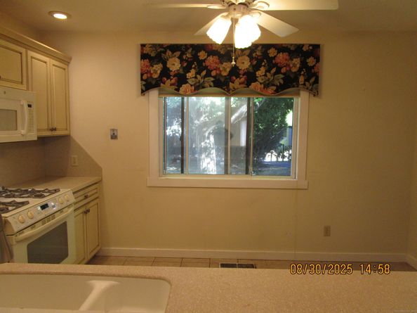 638 Onondaga Lane A, Stratford CT 06614