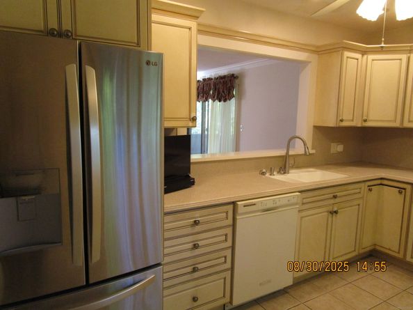 638 Onondaga Lane A, Stratford CT 06614