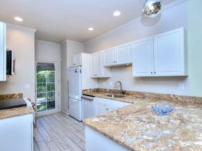 85 Locust Avenue APT 516, New Canaan CT 06840