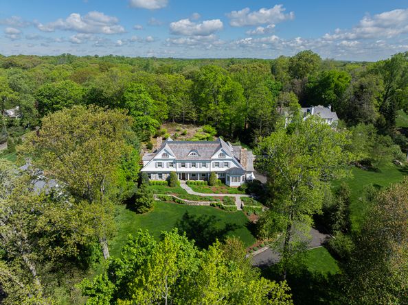 10 Cross Road, Darien CT 06820