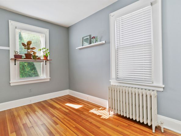 325 Suburban Avenue, Fairfield CT 06825