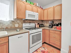 192 Scofield Avenue, Bridgeport CT 06605