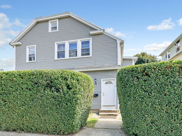 192 Scofield Avenue, Bridgeport CT 06605