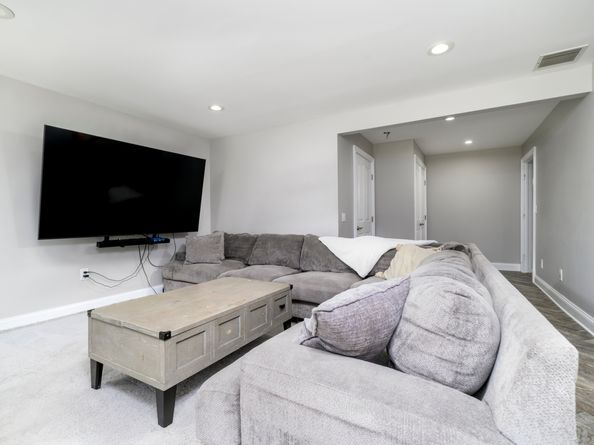 38 Saddle Road, Norwalk CT 06851