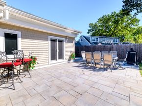 38 Saddle Road, Norwalk CT 06851