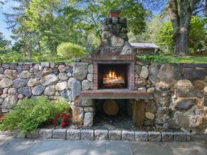 191 W Norwalk Road, Norwalk CT 06850