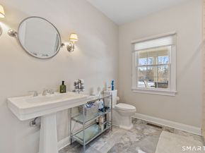 16 Robin Hood Lane, Easton CT 06612