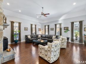 16 Robin Hood Lane, Easton CT 06612