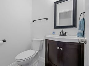 95 Columbus Place APT 6, Stamford CT 06907