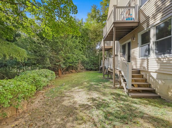 95 Columbus Place APT 6, Stamford CT 06907