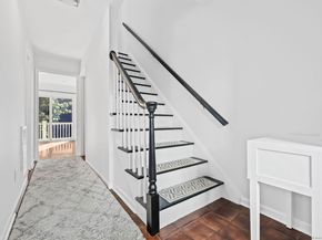 95 Columbus Place APT 6, Stamford CT 06907