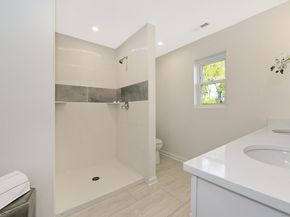74 Soundview Avenue 74, Fairfield CT 06825