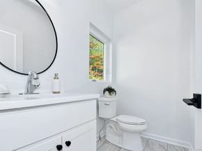 74 Soundview Avenue 74, Fairfield CT 06825
