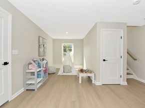 74 Soundview Avenue 74, Fairfield CT 06825