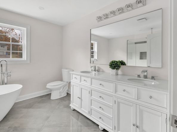 51 Tuckahoe Drive, Shelton CT 06484