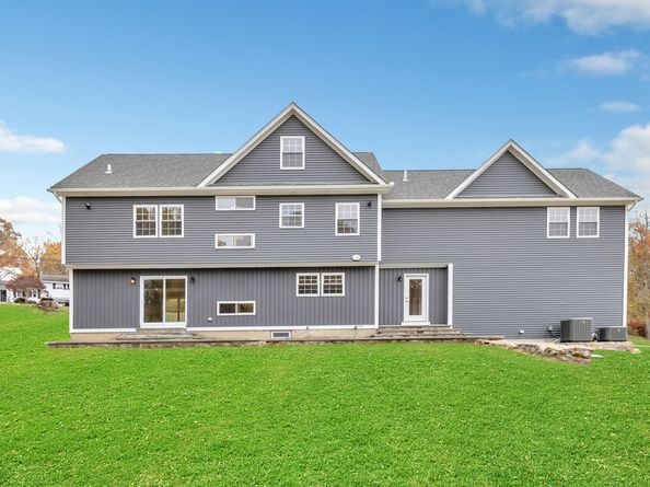 51 Tuckahoe Drive, Shelton CT 06484