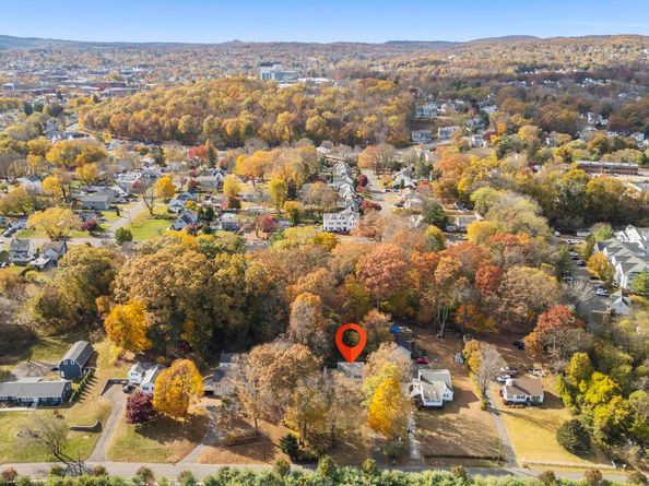 34 Morgan Avenue, Danbury CT 06810