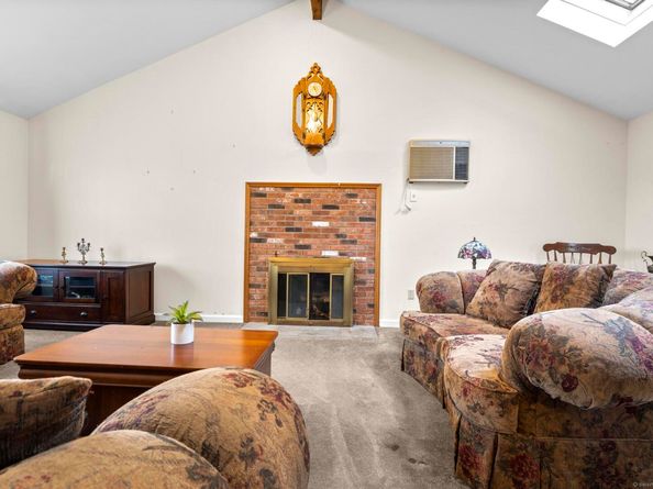 34 Morgan Avenue, Danbury CT 06810