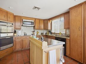 4 Alan Road, Danbury CT 06810