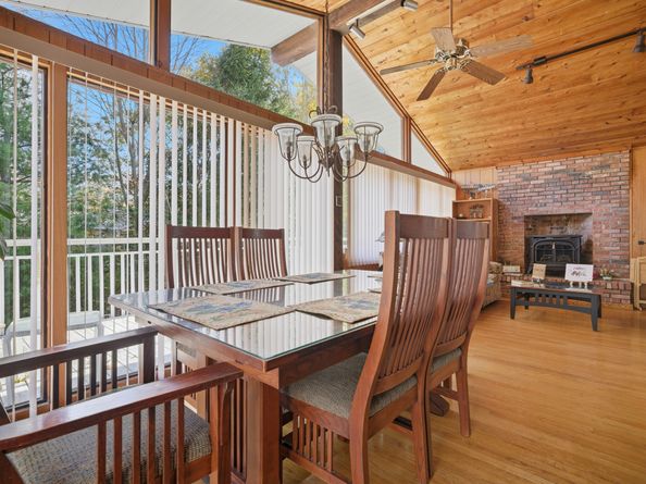 4 Alan Road, Danbury CT 06810