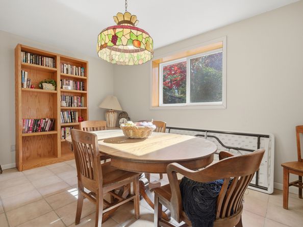 4 Alan Road, Danbury CT 06810