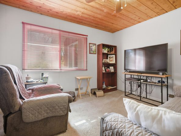 4 Alan Road, Danbury CT 06810