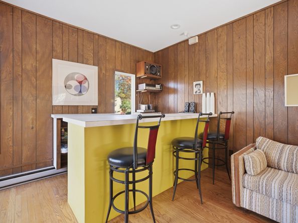 4 Alan Road, Danbury CT 06810